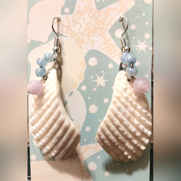 Handmade shell earrings - Picture 1 of 1